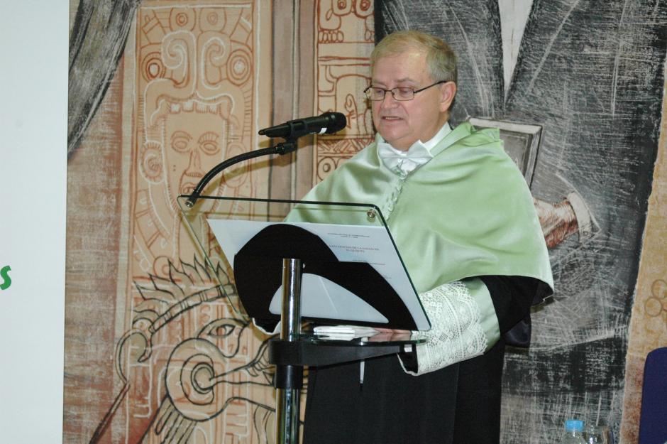 el-catedr-tico-juan-carlos-dom-nguez-nuevo-miembro-de-la-academia-de